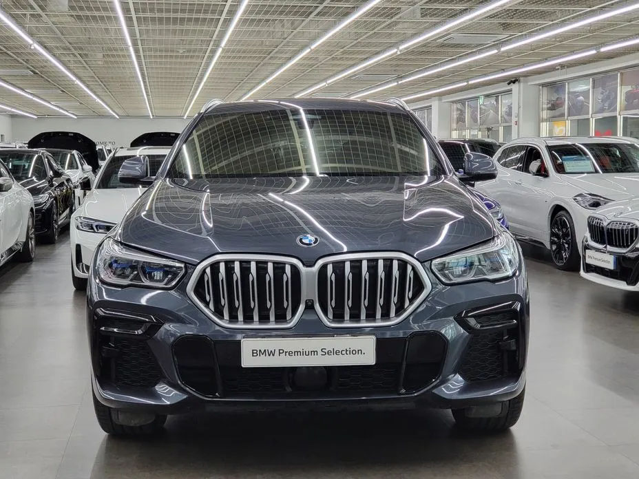 BMW X6, 2022