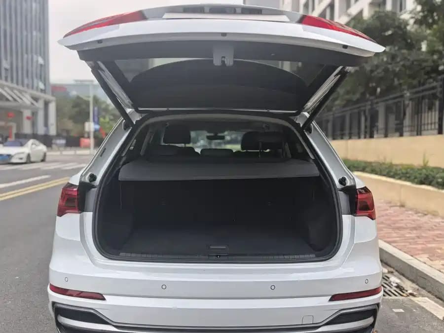 Audi Q3, 2021