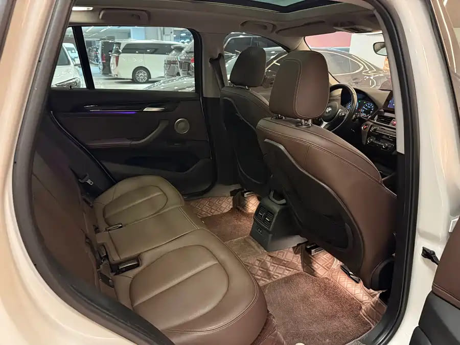 BMW X1, 2022