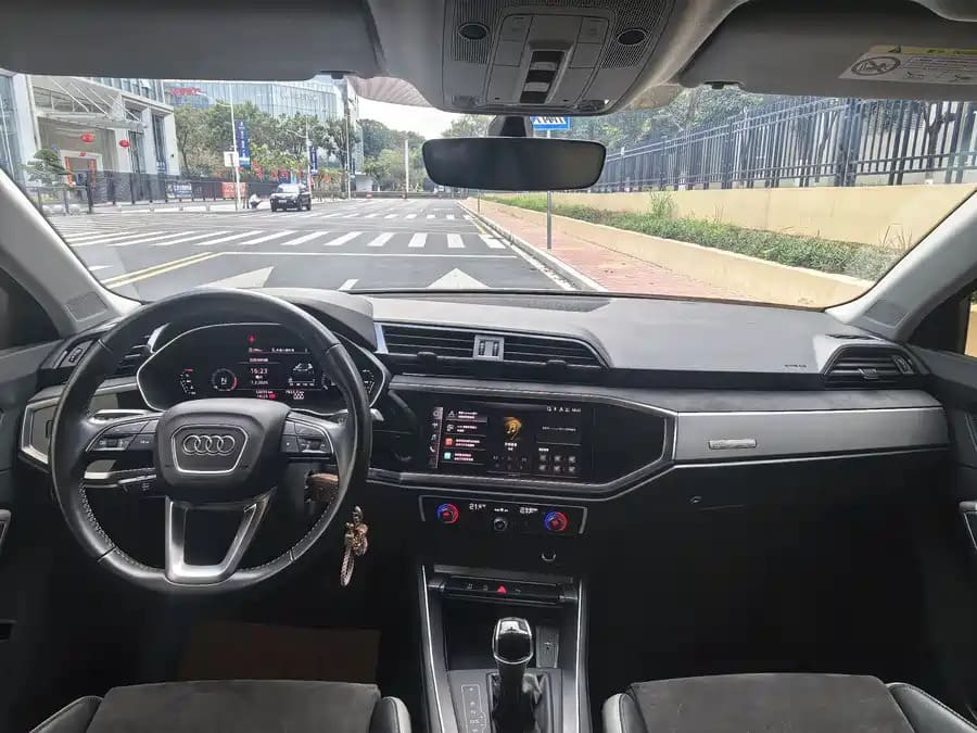 Audi Q3, 2021