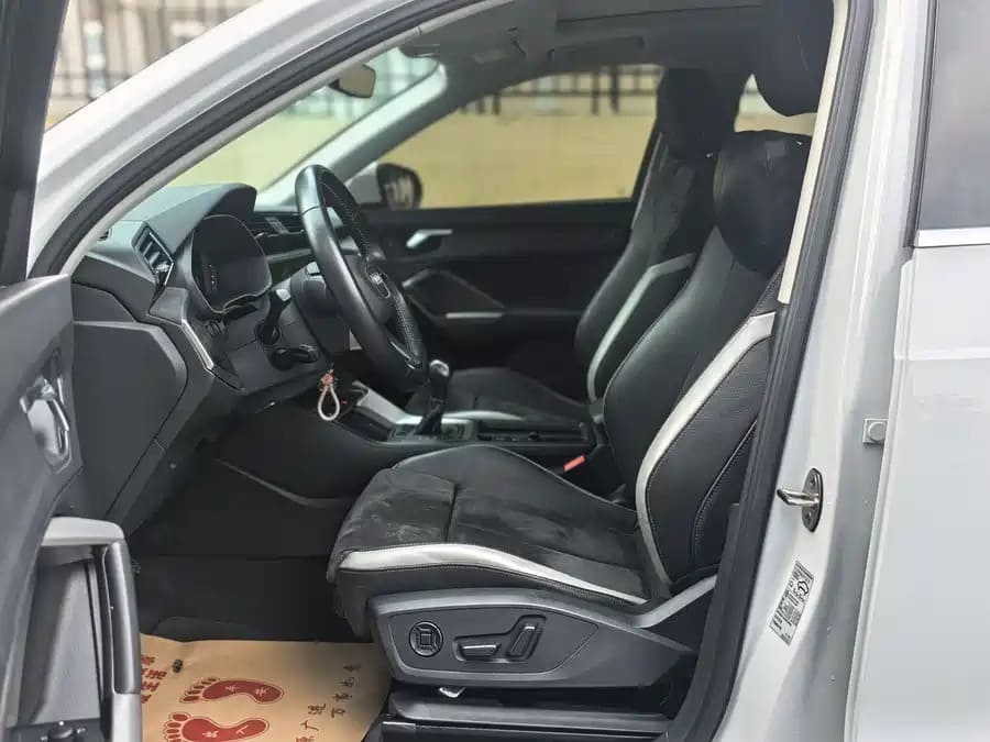 Audi Q3, 2021