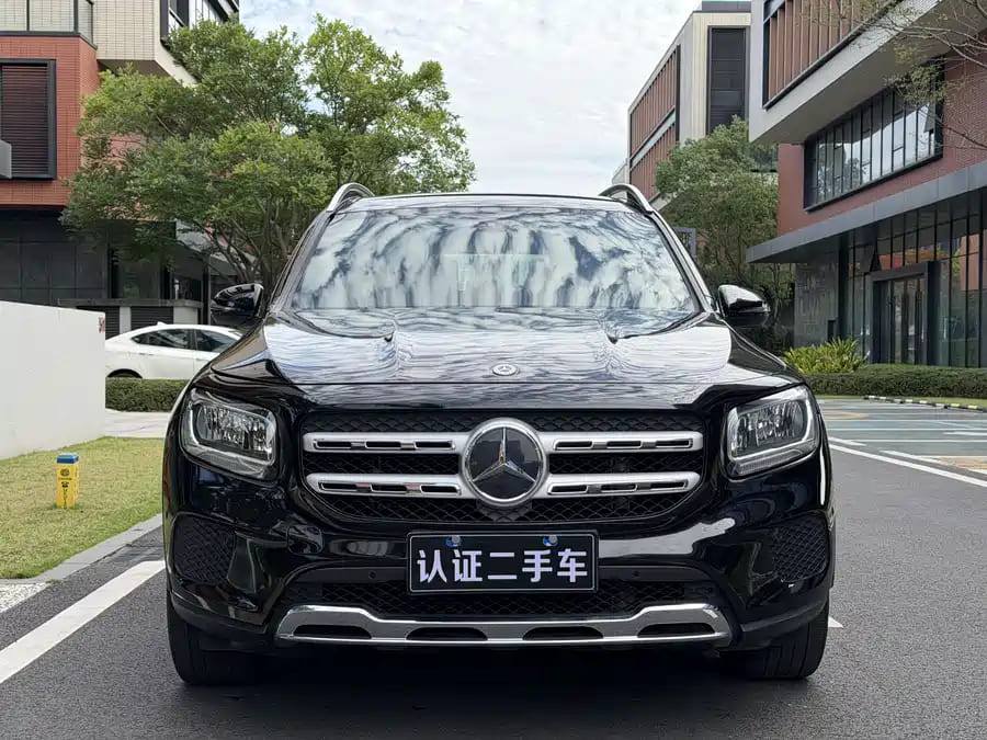 Mercedes-Benz GLB180, 2021