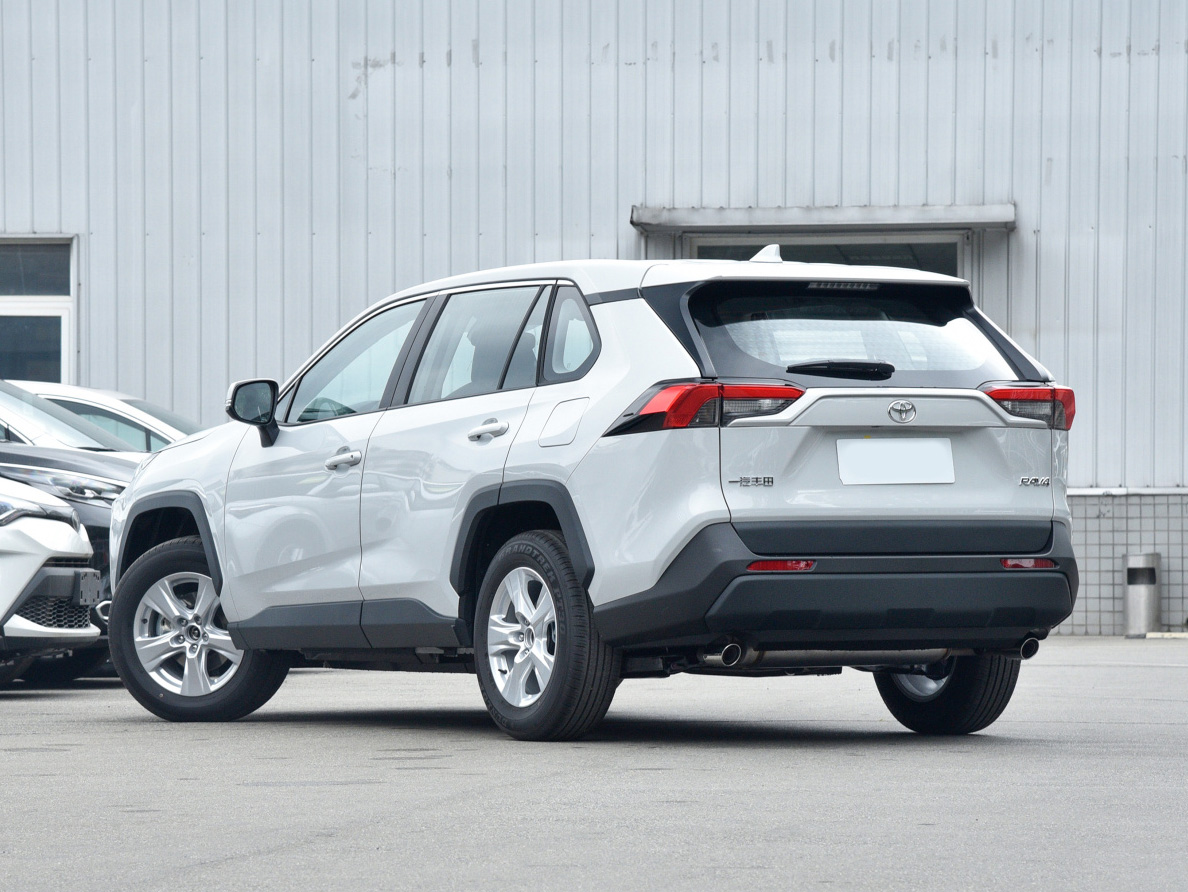 Toyota RAV4, 2025