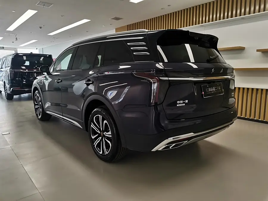 Hongqi HS7, 2023
