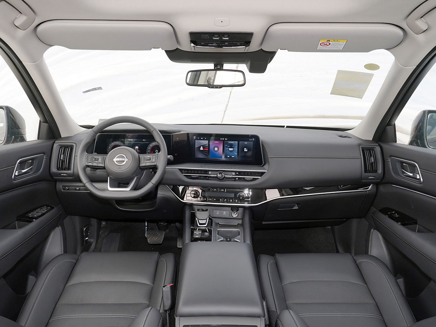 Nissan Pathfinder, 2025