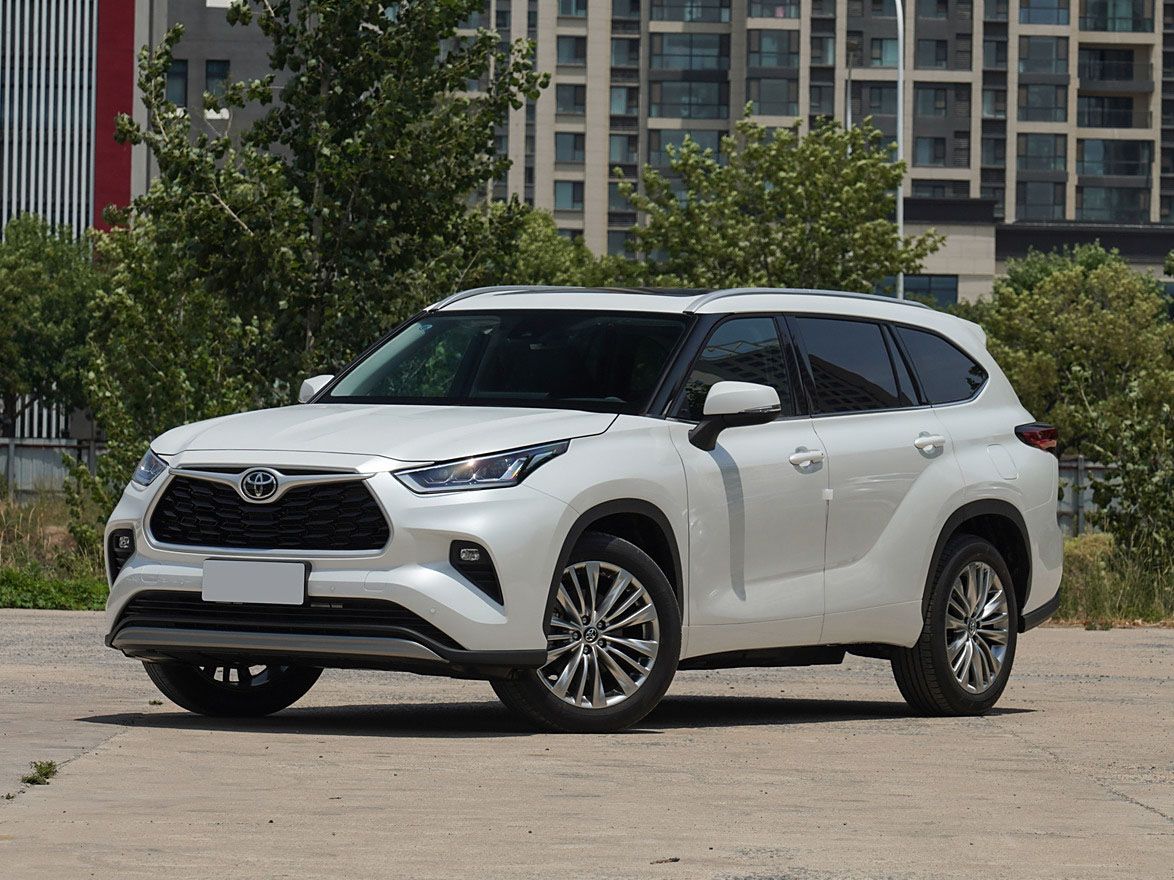 Купить Toyota Highlander 2025 года с пробегом бу