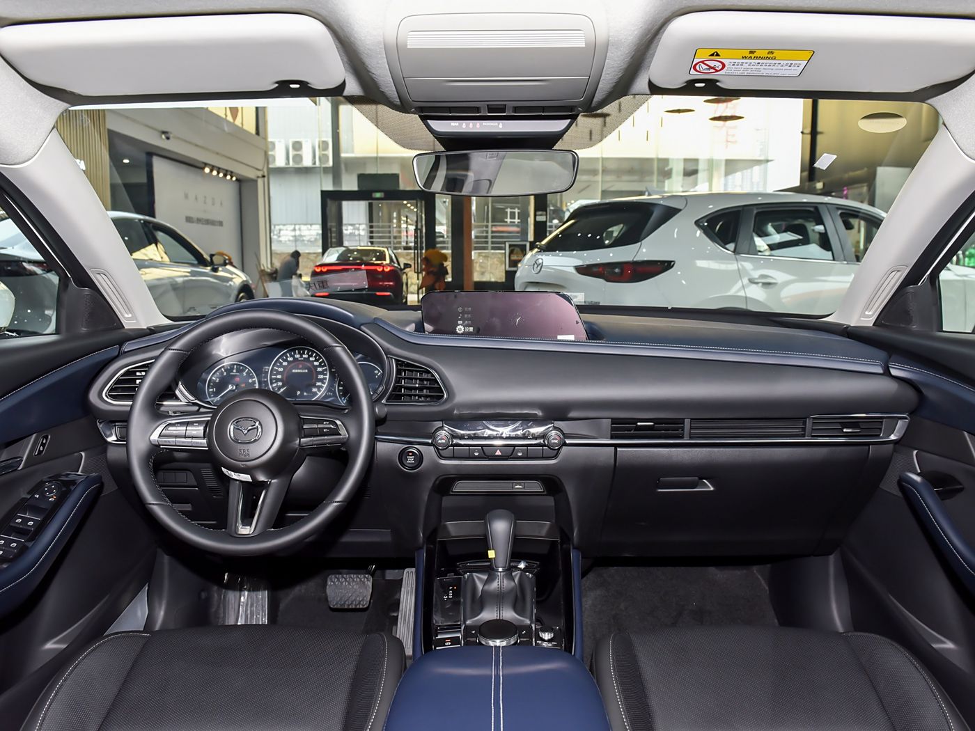 Mazda CX-30, 2025