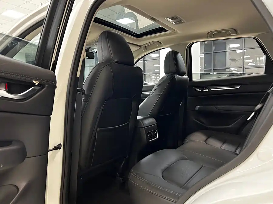 Mazda CX-5, 2021