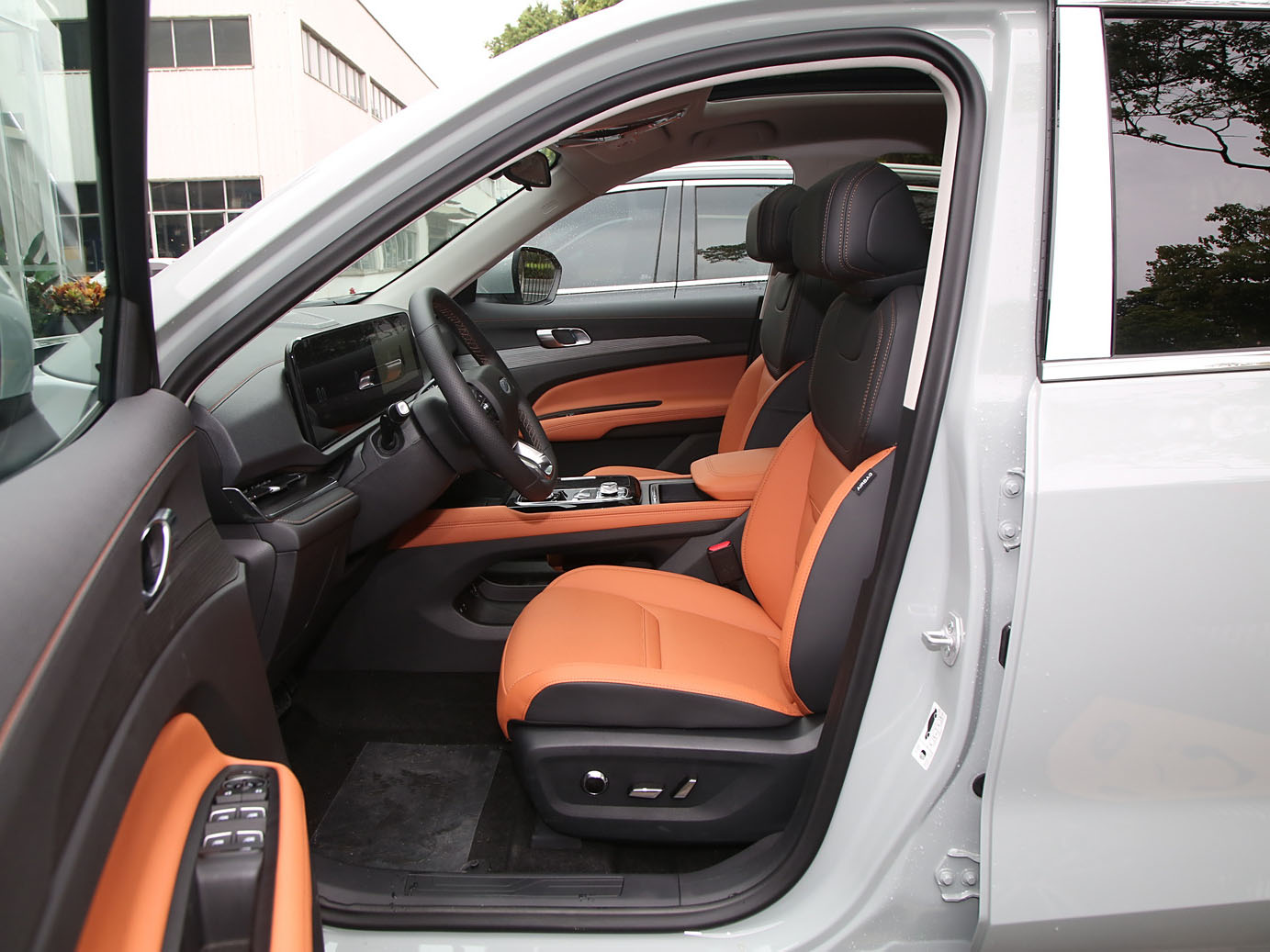 Ford Equator Sport, 2025