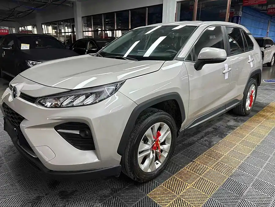 Купить Toyota Wildlander 2021 года с пробегом новый