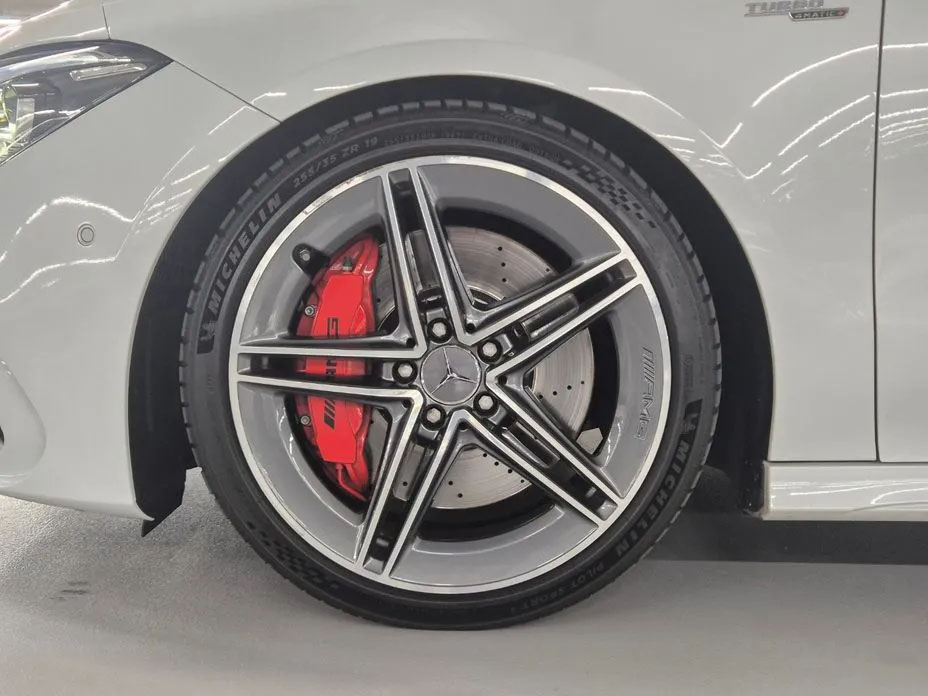 Mercedes-Benz CLA 45 S AMG, 2021
