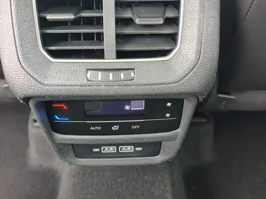 Volkswagen Tayron, 2023