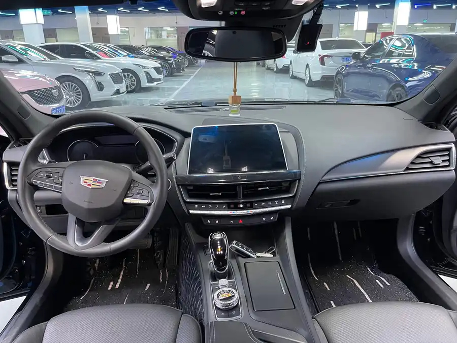 Cadillac CT5, 2022