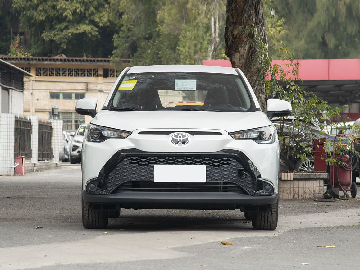Toyota Frontlander, 2025