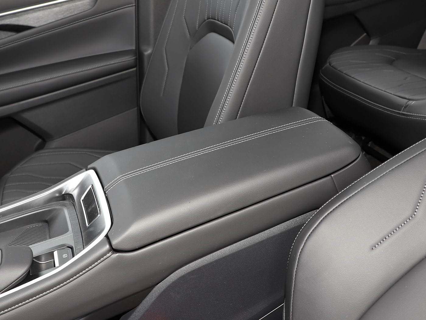 Ford Edge L, 2025