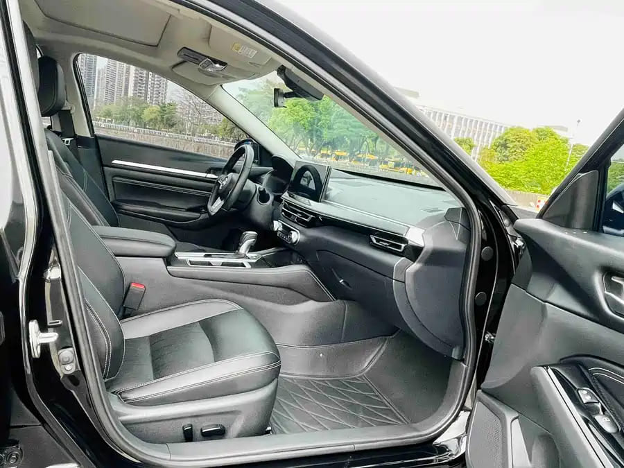Nissan Altima, 2023