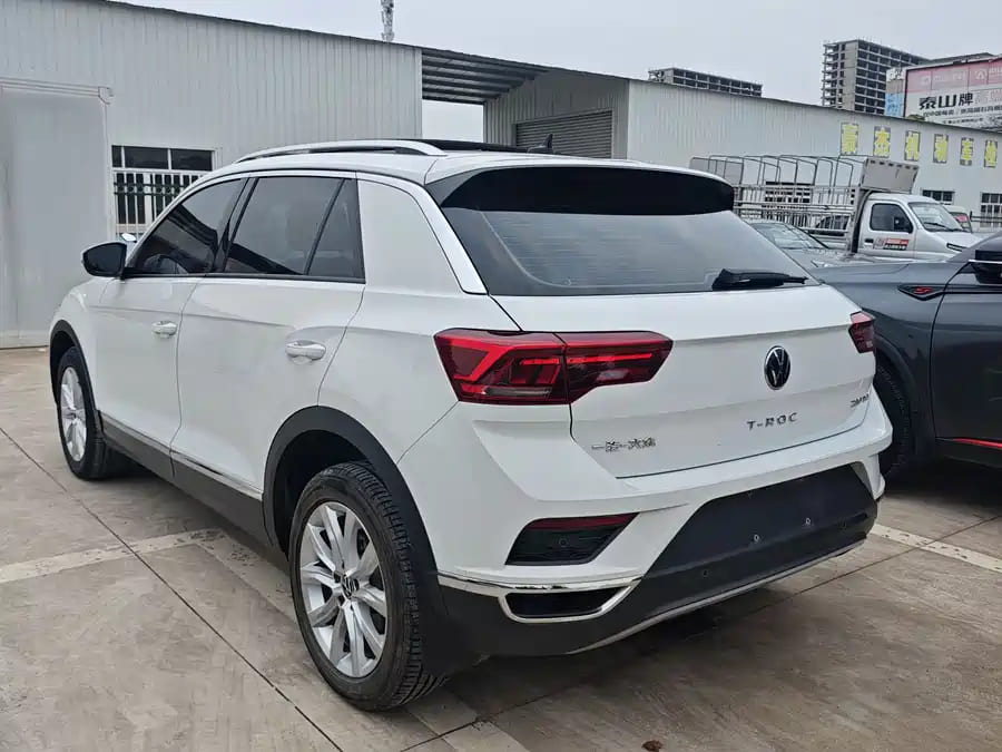 Volkswagen T-Roc, 2022
