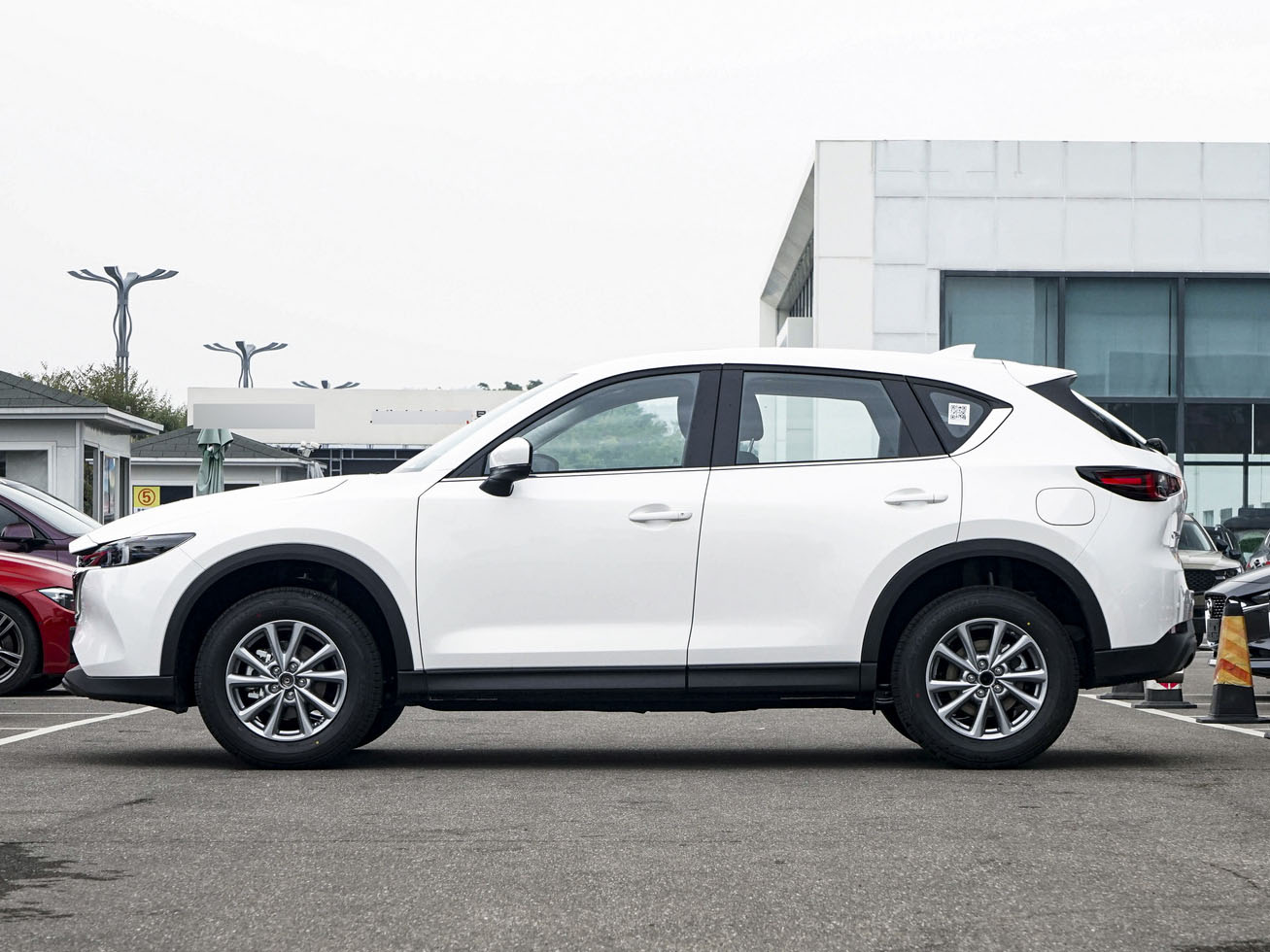 Mazda CX-5, 2025