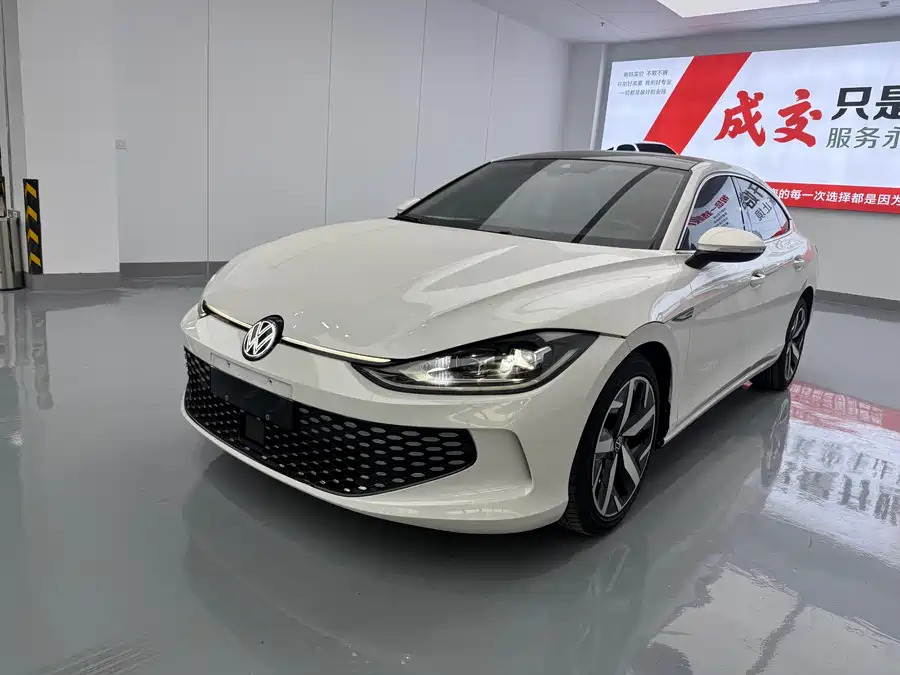 Купить Volkswagen Lamando L 2023 года с пробегом бу
