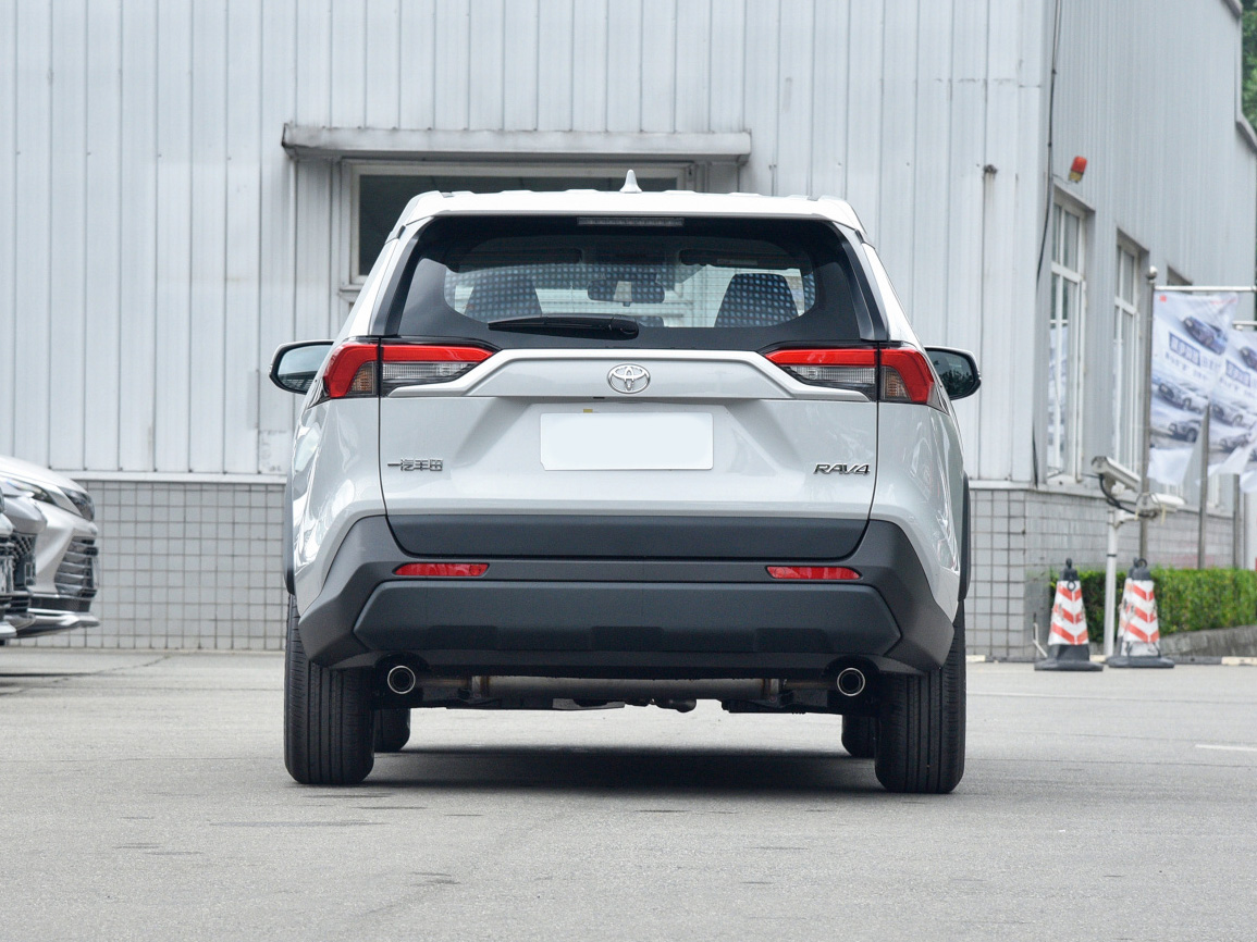 Toyota RAV4, 2025