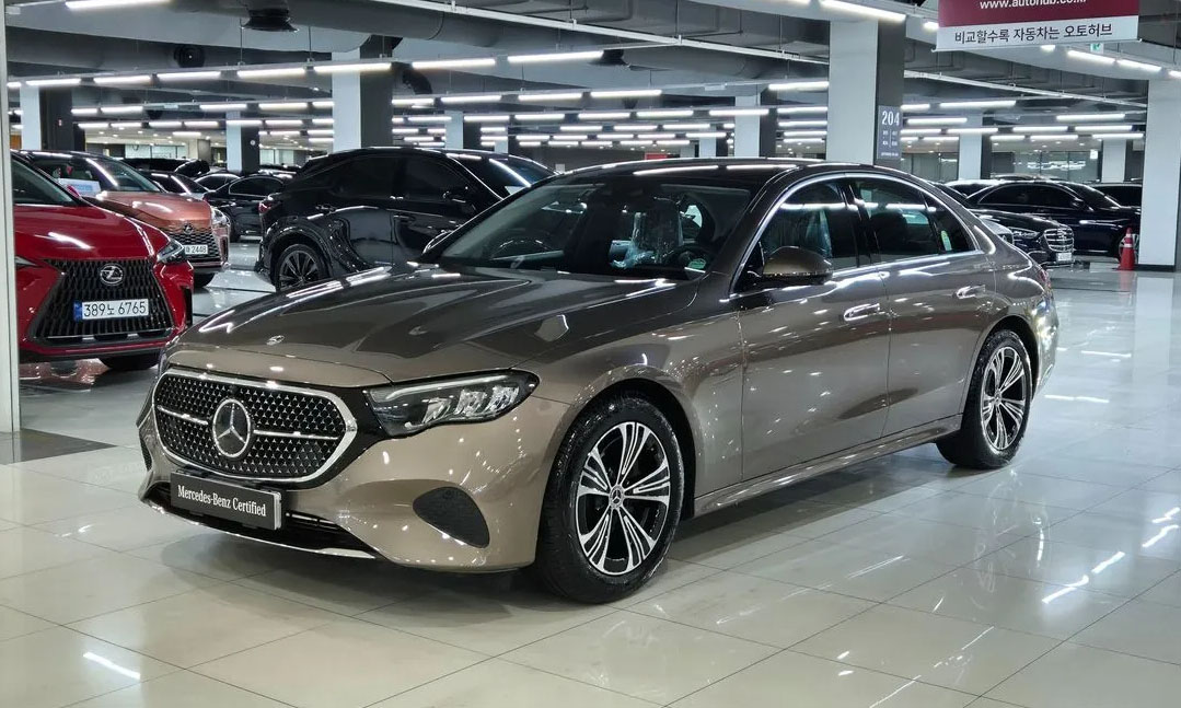 Купить Mercedes-Benz E200 2024 года с пробегом новый