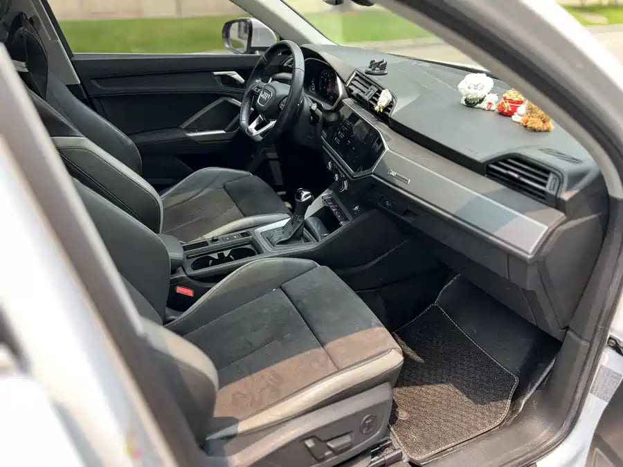 Audi Q3, 2022