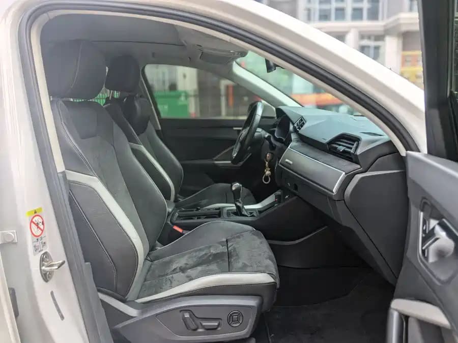 Audi Q3, 2021