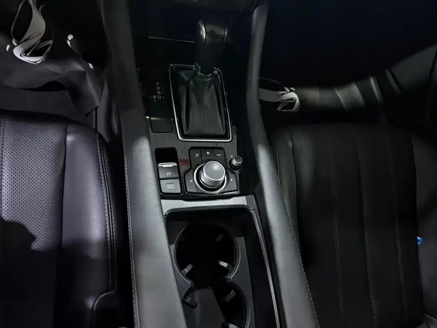 Mazda 6 Atenza, 2022