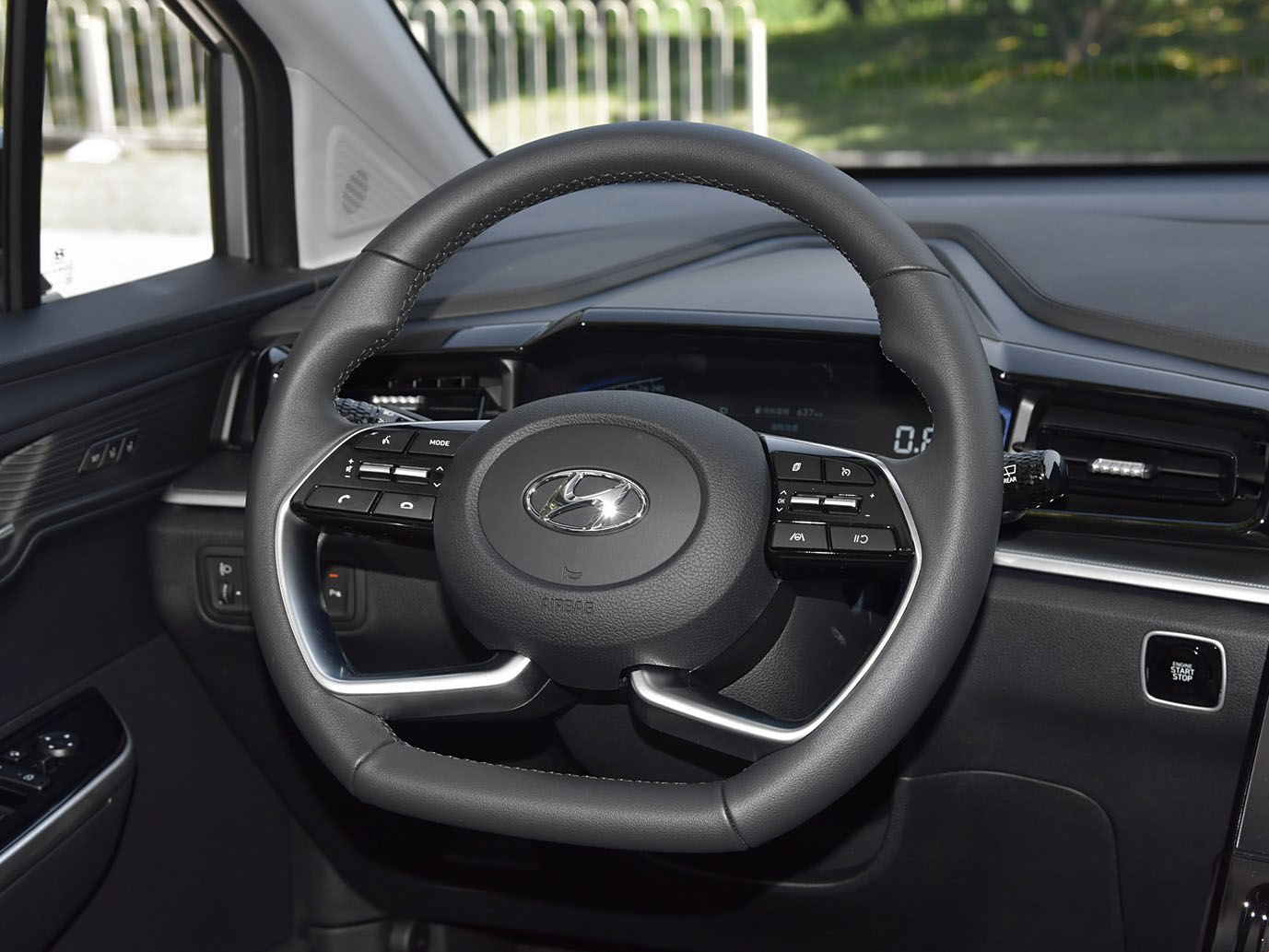 Hyundai Custo, 2025