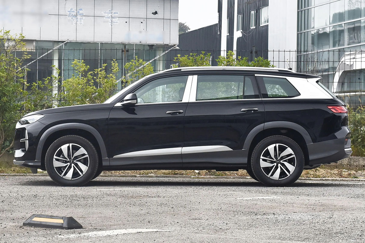 Audi Q6, 2025
