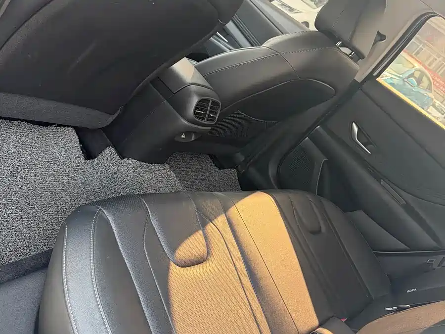 Hyundai Elantra, 2021