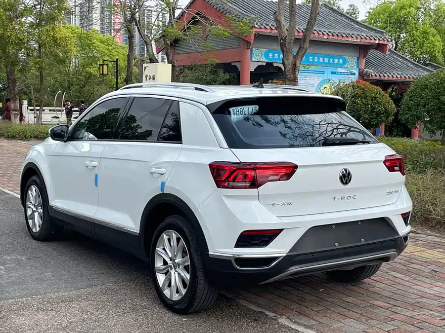 Volkswagen T-Roc, 2023