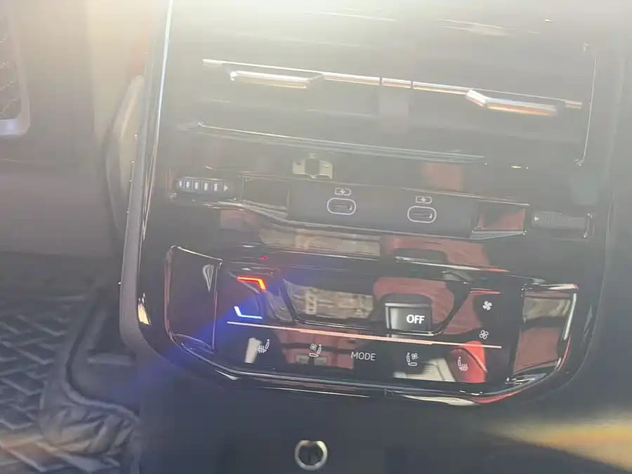 Audi Q6, 2022