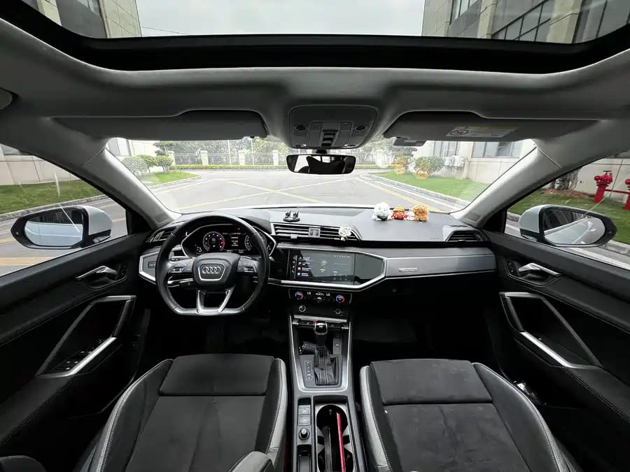 Audi Q3, 2022