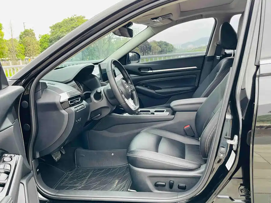 Nissan Altima, 2023