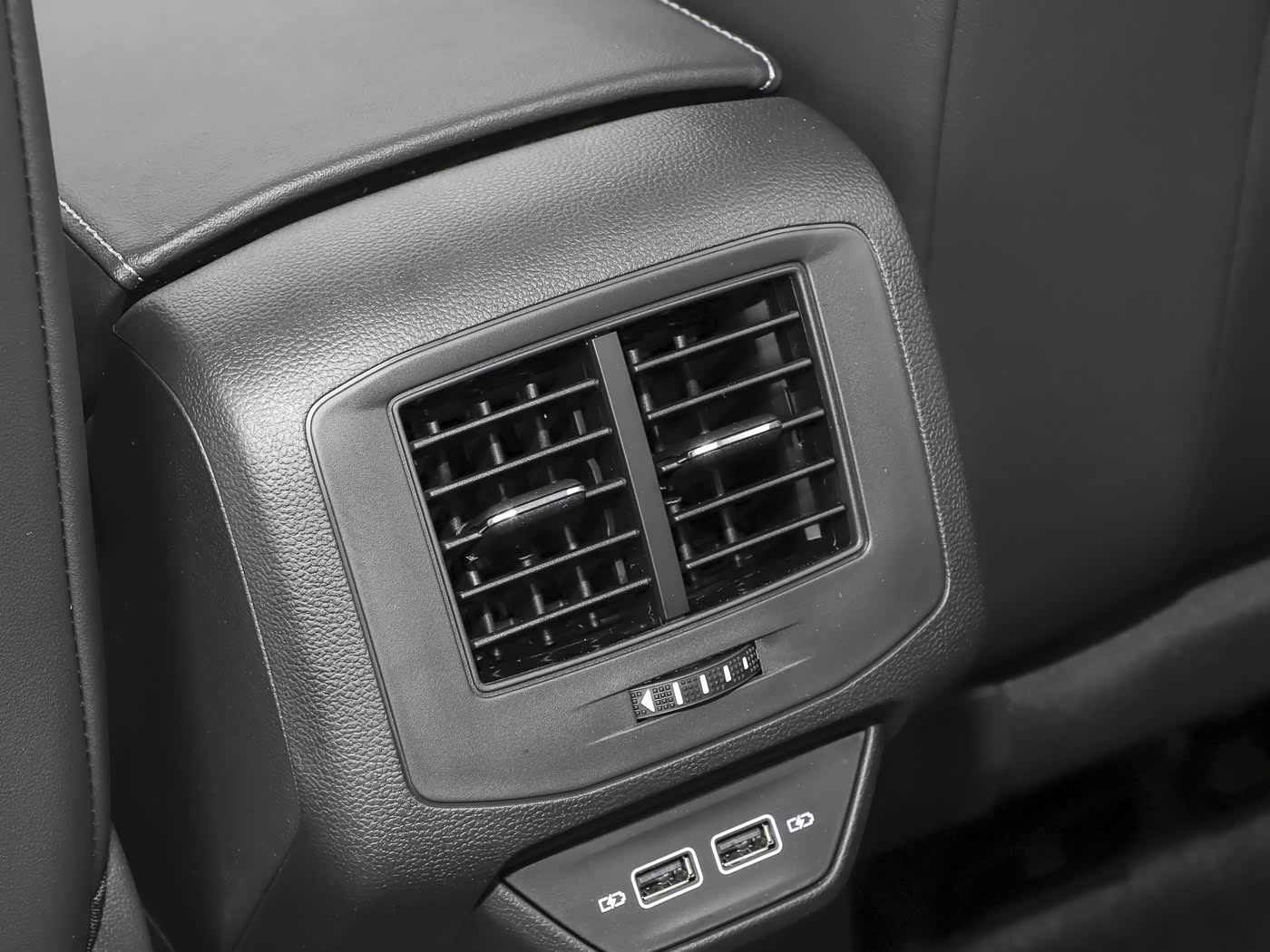 Volkswagen T-Roc, 2026