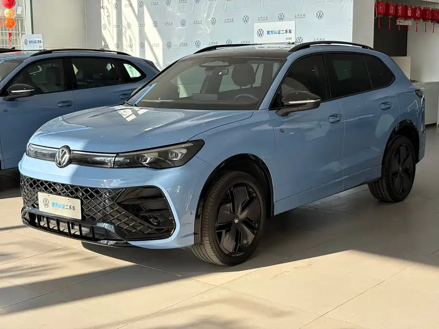 Volkswagen Tiguan L PRO, 2024