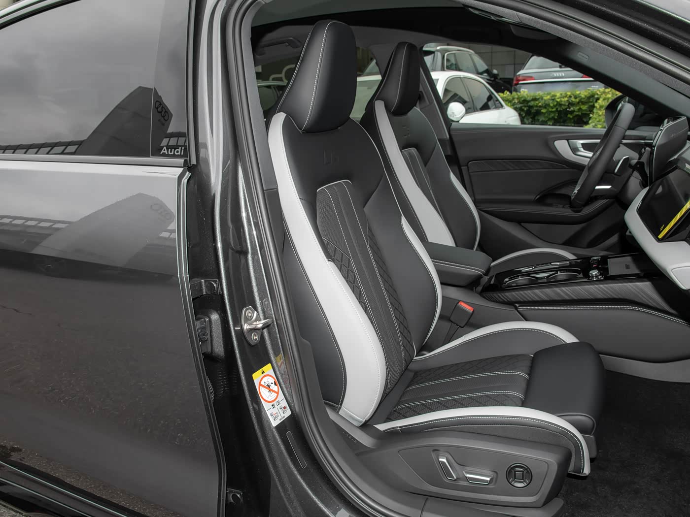 Audi A5L, 2025