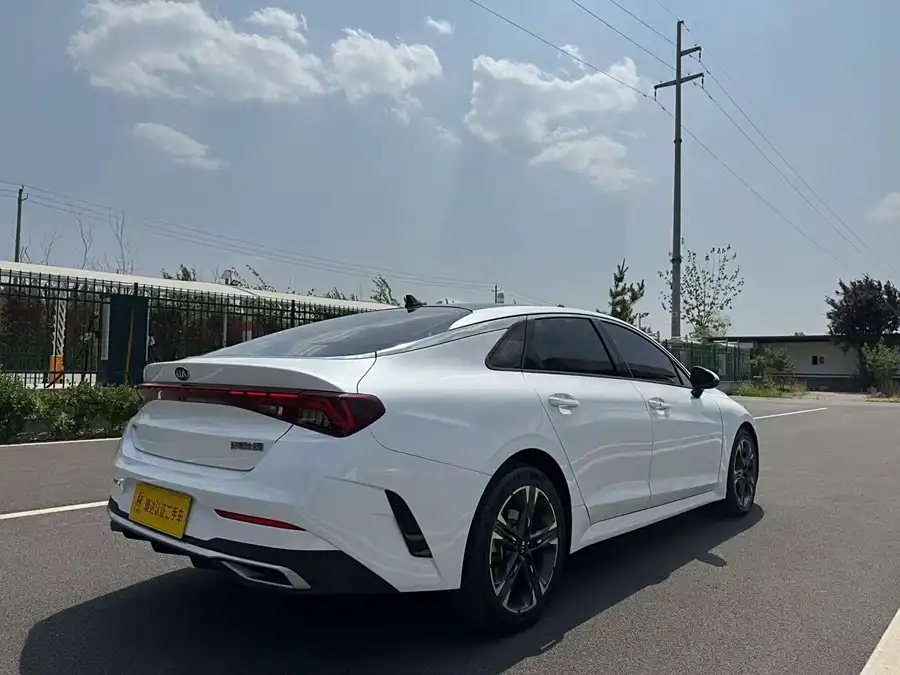 Kia K5, 2020