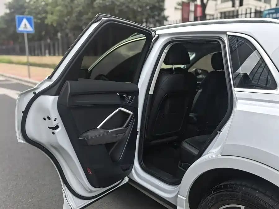 Audi Q3, 2021
