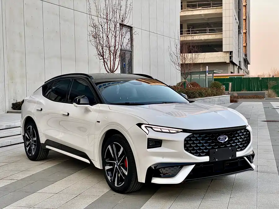 Купить Ford Evos 2022 года с пробегом новый