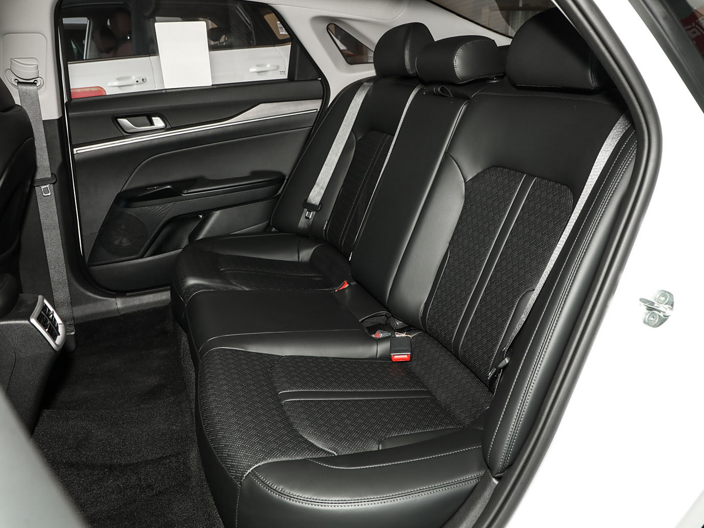 Kia K5, 2025