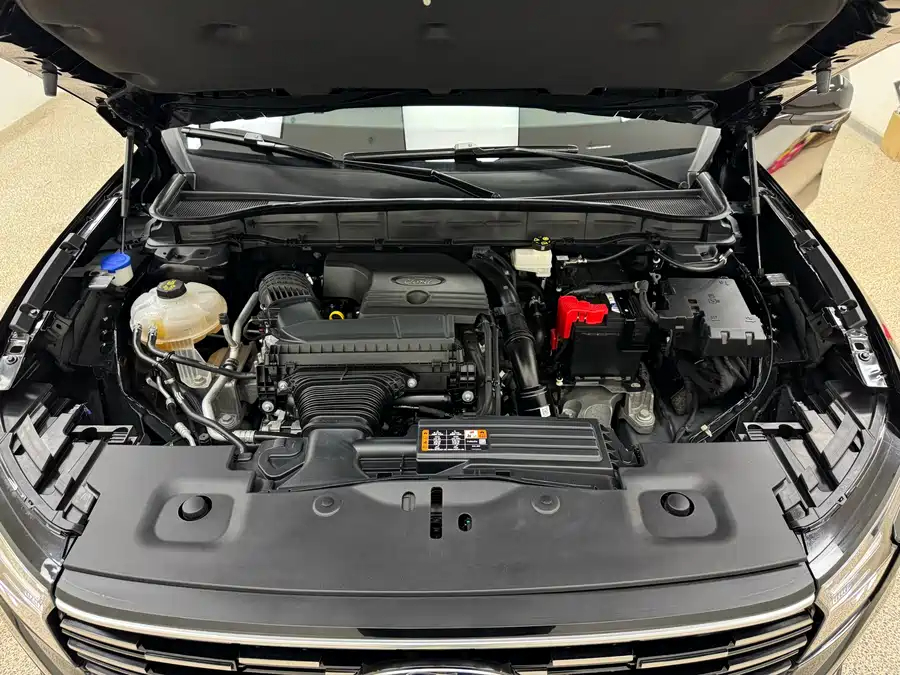 Ford Edge L, 2025