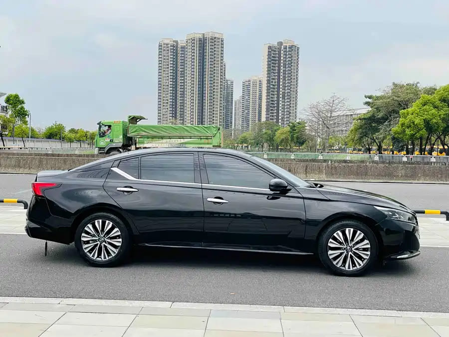 Nissan Altima, 2023