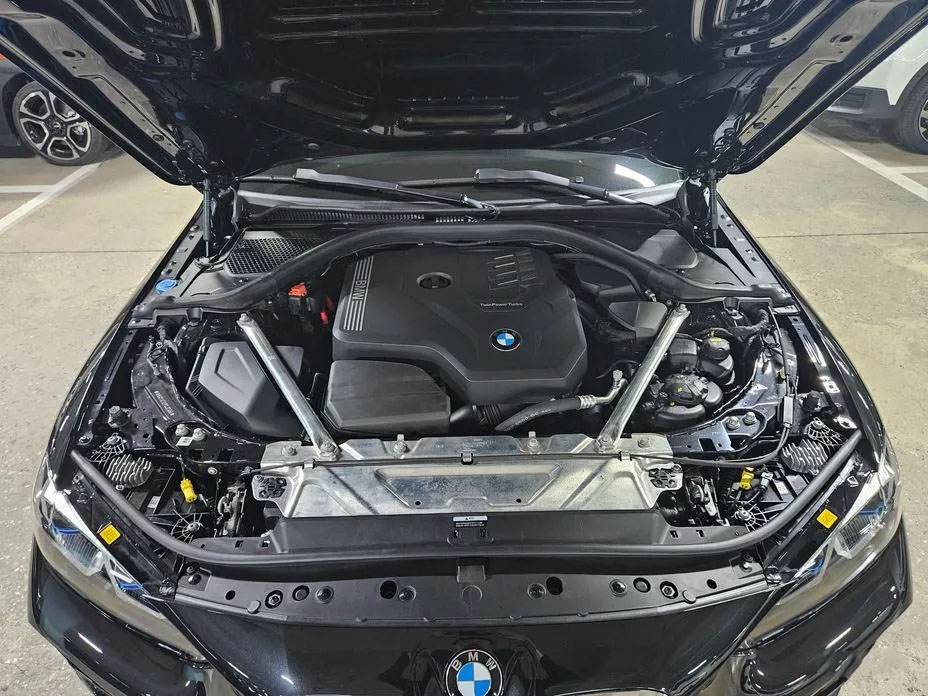 BMW 420i Convertible, 2022