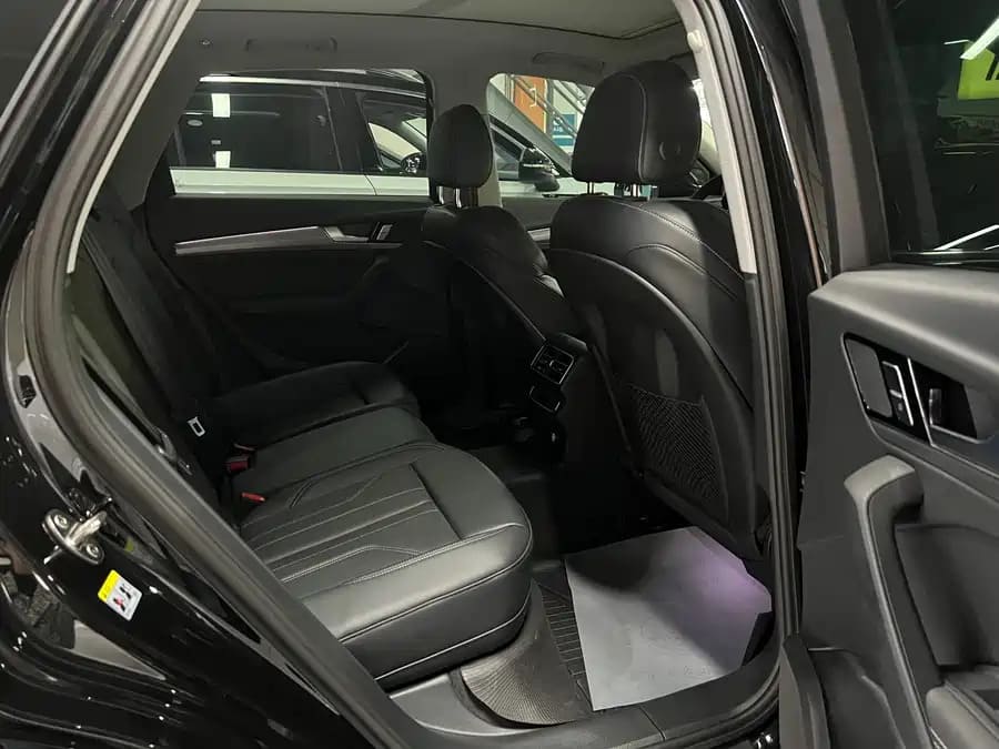Audi Q5L, 2025