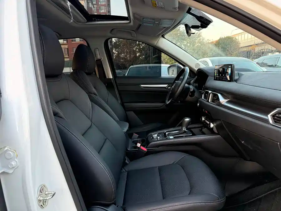 Mazda CX-5, 2023