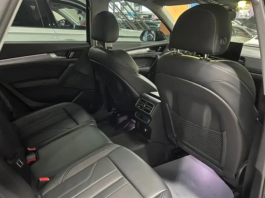 Audi Q5L, 2025
