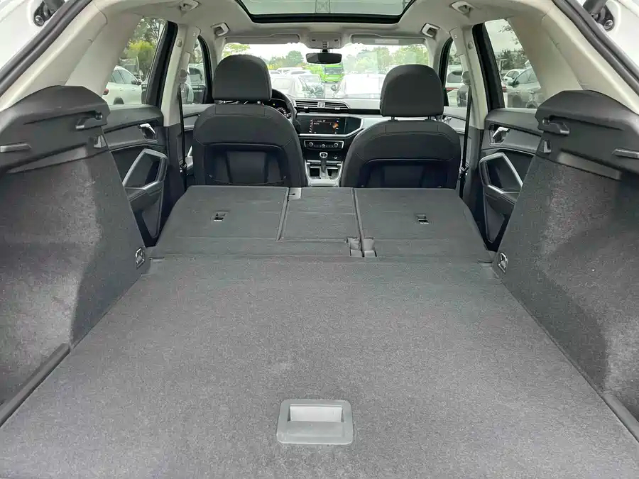 Audi Q3, 2021