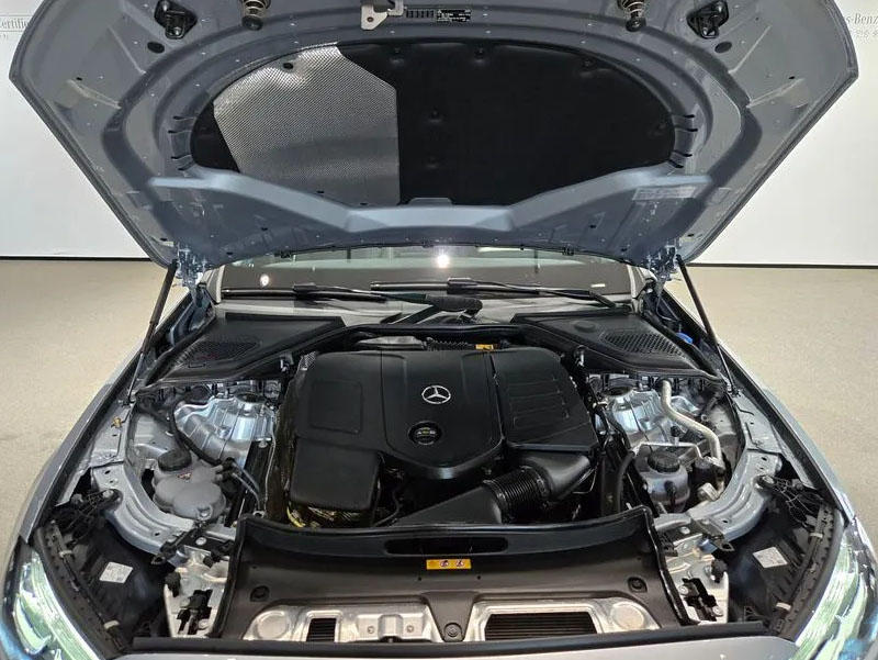 Mercedes-Benz E200, 2024
